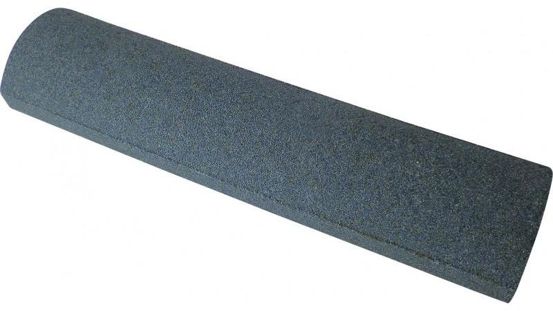 Br�sny kame� na kopytn� no�e