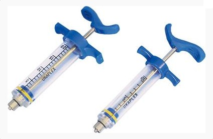 Injek�n� strieka�ka "NYLON" - plastov� madlo - 30 ccm