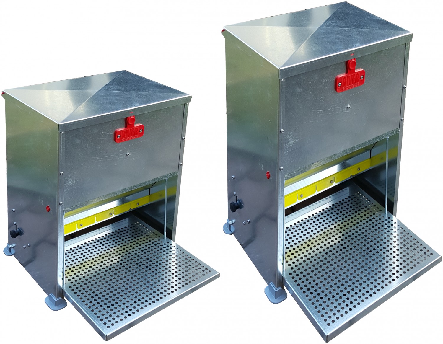 Automatick� nᚾapn� krm�tka - 17 ltr. cca 12 kg