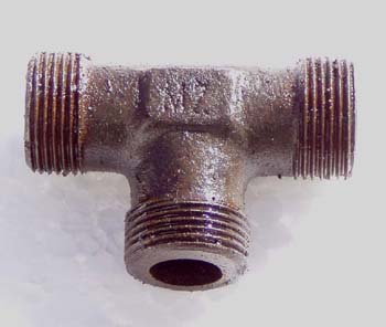 T spojka so z�vitom M22x1,5 vzduchov�