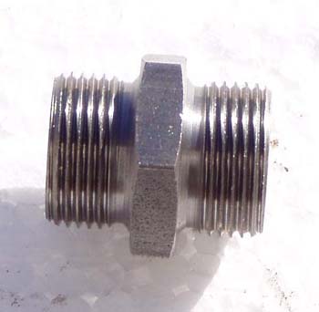 Dvojhrdlo kr�tke M22x1,5 vzduchov�