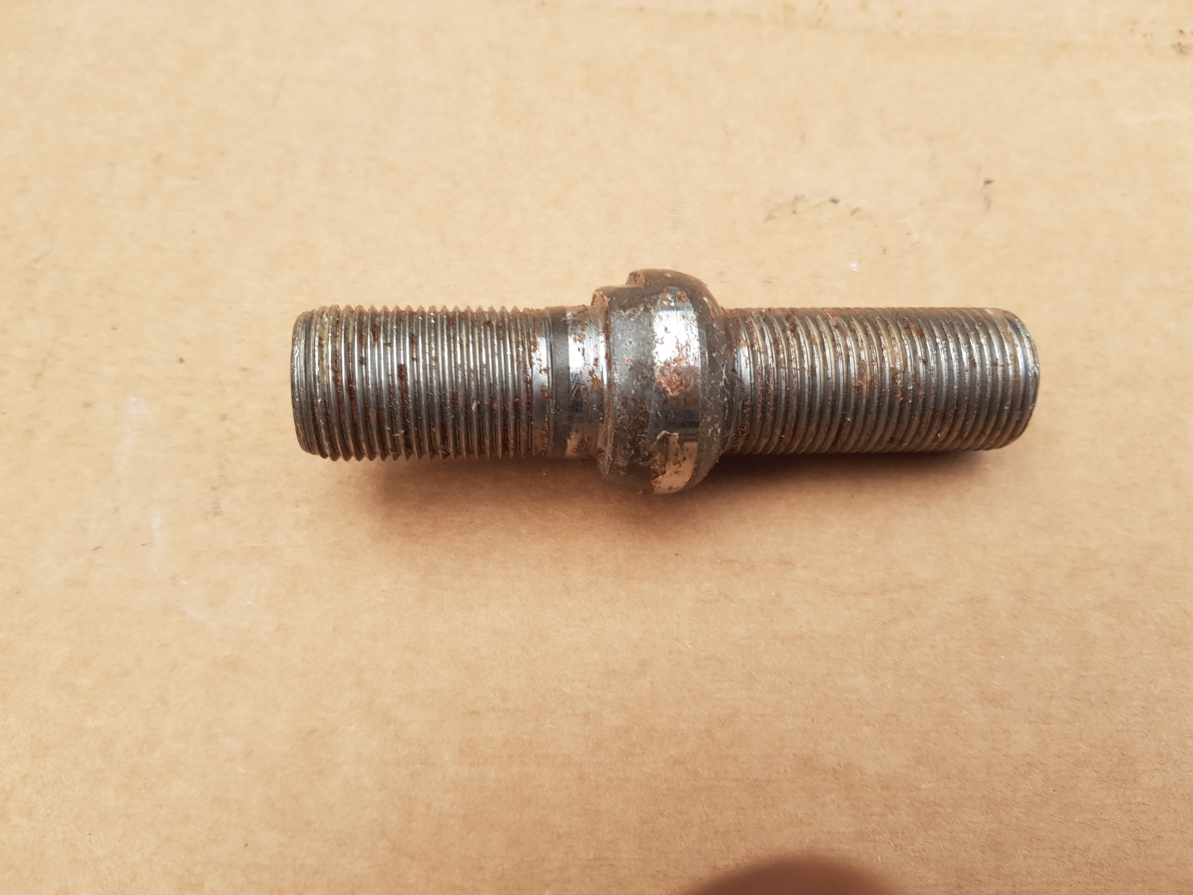 �r�b kola P78 obojstrann� z�vit M20x1,5/M20x1,5/93 mm