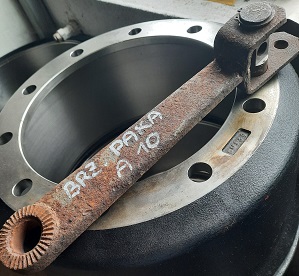 p�ka brzdov�ho k���a �pln� A10 s vidlicou