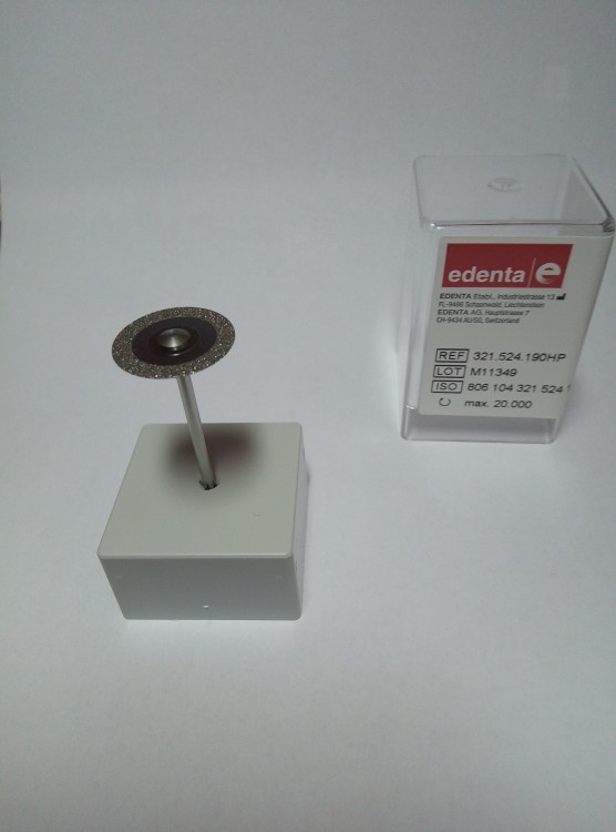 Diamantov� kot��ik 19 mm