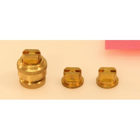 Tryska s ploch�m otvorom s vlo�kou 0,  2 mm a a dva �al�ie v�menn� vlo�ky 0,  3 mm a 0,  4 mm